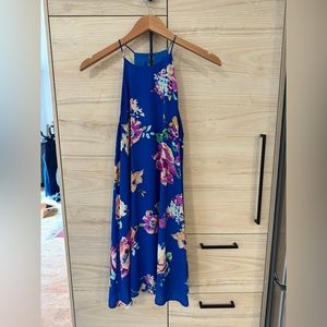 Everly, royal blue floral flowy dress, size S